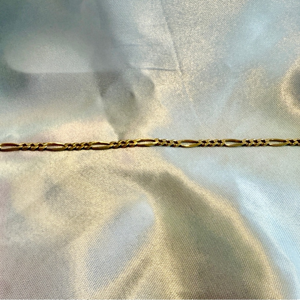 Elegant 14k Italy Gold Chain Bracelet